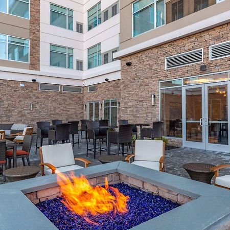 Cambria Hotel Manchester South Windsor Exterior foto